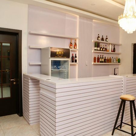 247 Luxury Hotel & Apartment Ajah Лекки Экстерьер фото