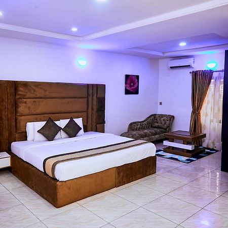 247 Luxury Hotel & Apartment Ajah Лекки Экстерьер фото