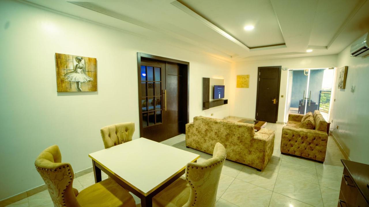 247 Luxury Hotel & Apartment Ajah Лекки Экстерьер фото