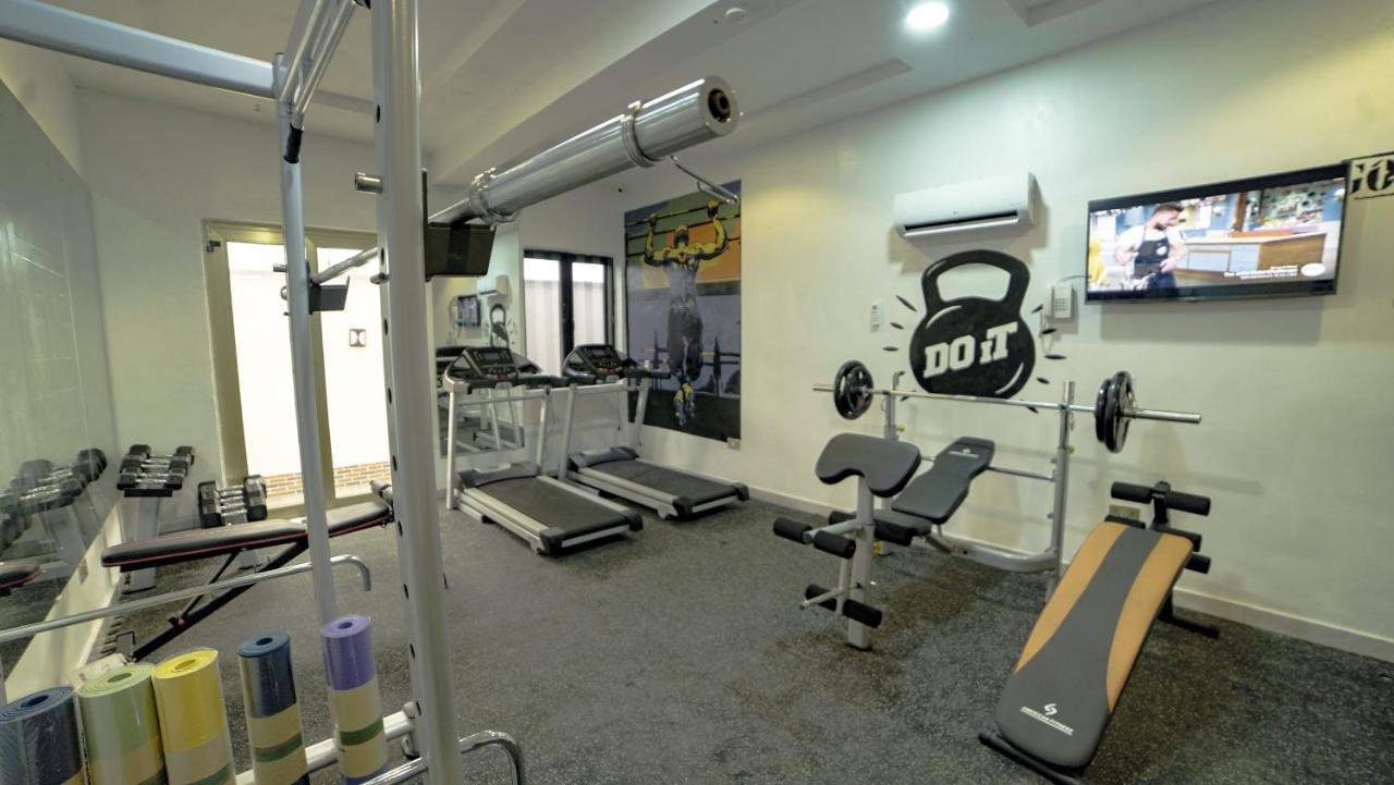 247 Luxury Hotel & Apartment Ajah Лекки Экстерьер фото